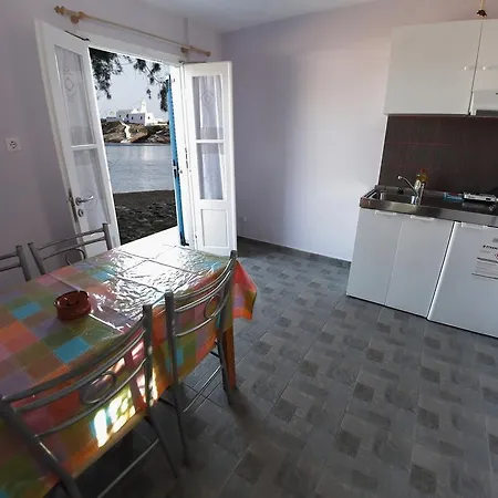 Papantonis * Chrisopigi (Sifnos)