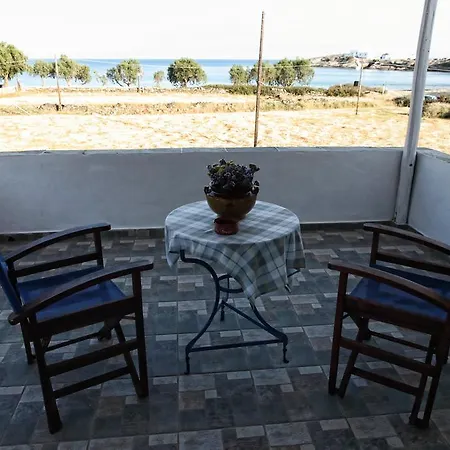 Papantonis Apartment *