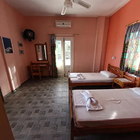 Papantonis * Chrisopigi (Sifnos)