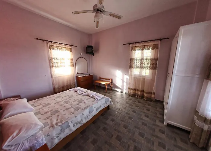 Papantonis * Chrisopigi (Sifnos)