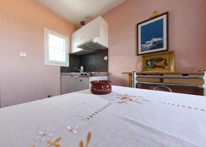 Papantonis Chrisopigi (Sifnos)